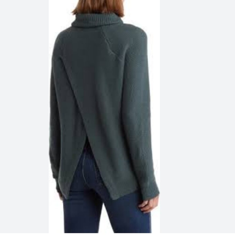 Madewell "Province" crossback Turtleneck